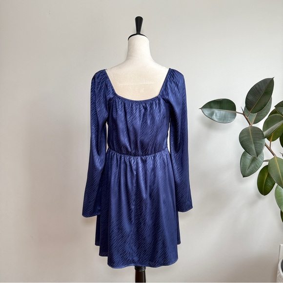 Aqua Bloomingdale’s Blue Satin Zebra Print Mini Dress Sz M - Picture 6 of 9